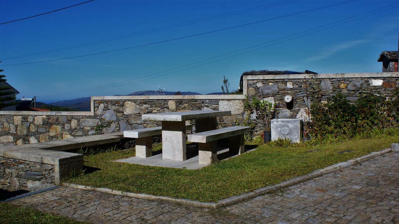 Serra De Arga Mountain House Montaria Luaran gambar