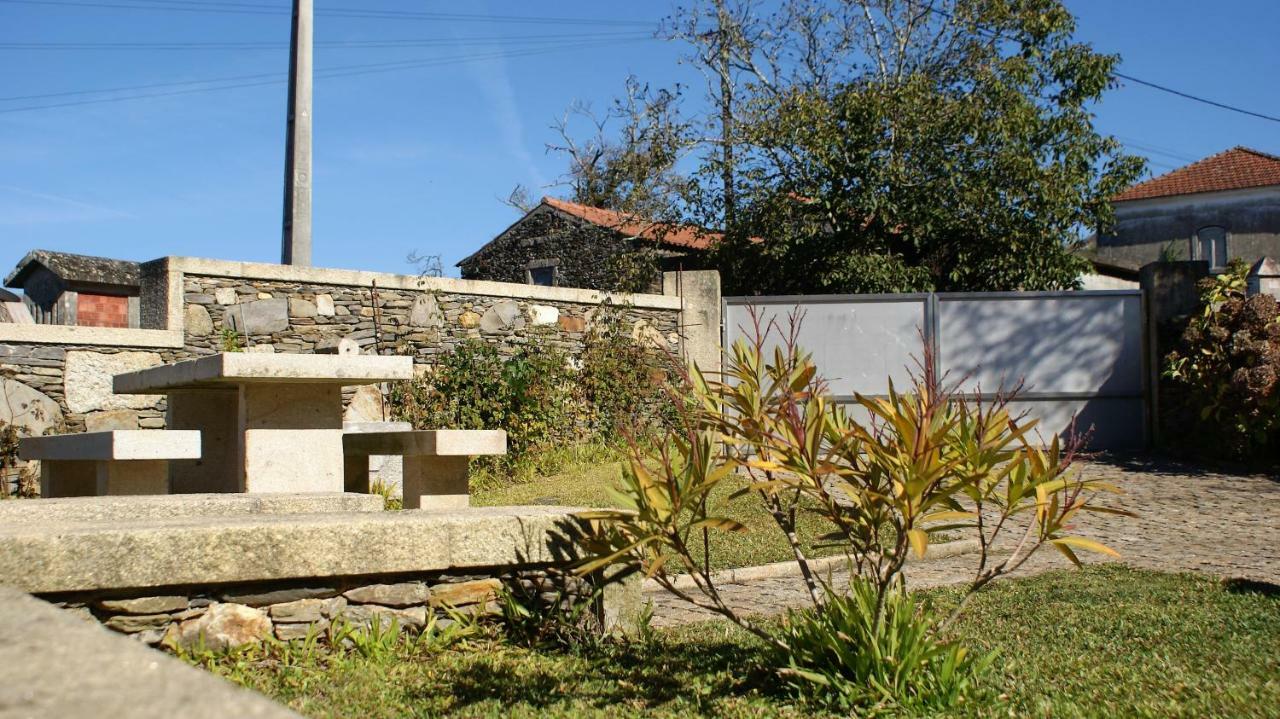 Serra De Arga Mountain House Montaria Luaran gambar